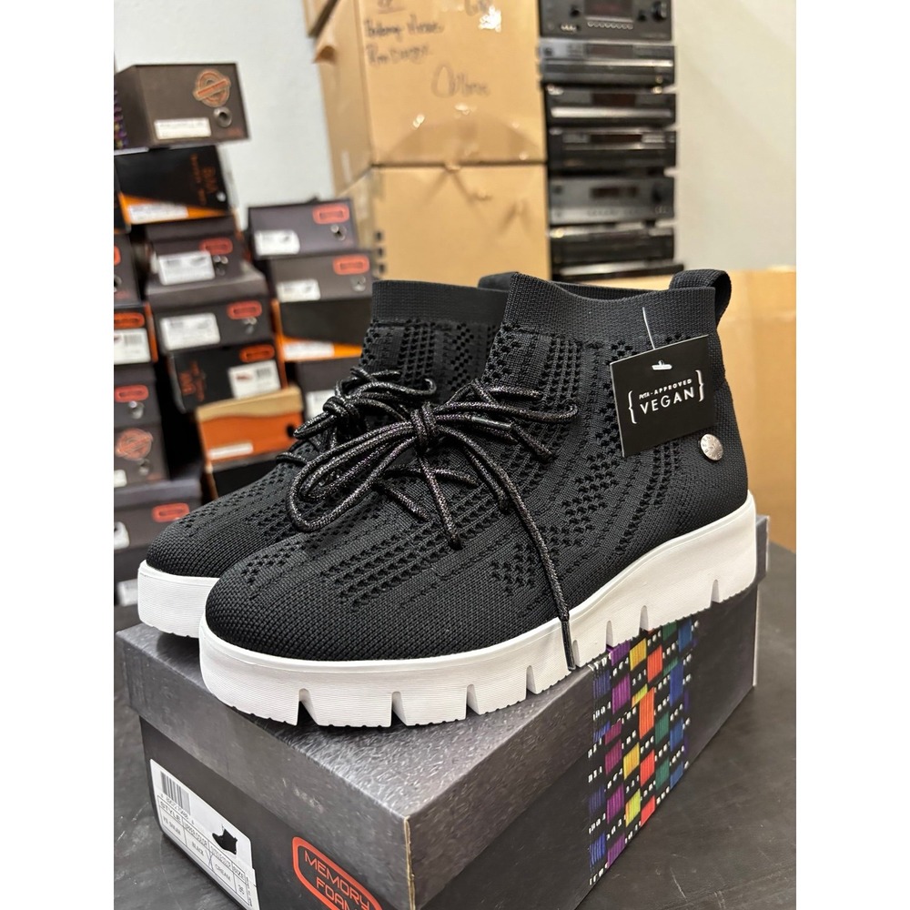 Bernie Mev FX Solar Black Cream Knit Vegan Sneakers Size 35 US 4